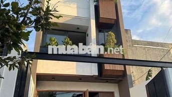 nhà mặt tiền, 112,8m2. 3 phòng ngủ đường 768 trảng dài đồng nai