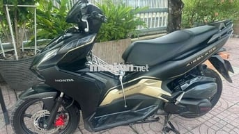 Honda Air Blade Black Edition màu Đen