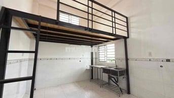 GÁC CAO ĐỨNG ĐƯỢC_KẾ ĐẠI HỌC NTTU_NHÀ XE THANG MÁY_TÔ NGỌC VÂN