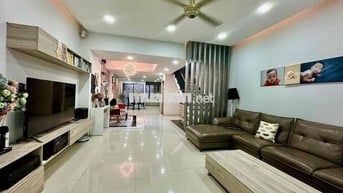 Nhà 3 tầng Ngô Huy Diễn Đảo 1 Hoà Xuân 112m2