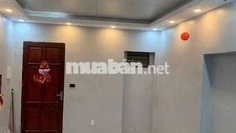Cho thuê Căn hộ 2PN, 2WC, 1 bếp-70m2 Nhà E tập thể Nguyễn Công Trứ