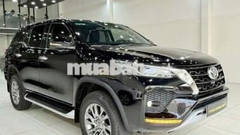 Toyota Fortuner 2.7AT Xăng 4x4 2022 Đen