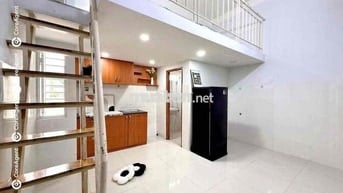 DUPLEX GÁC CAO 2M CÓ MÁY LẠNH - THANG MÁY - CẠNH ĐH VĂN HIẾN