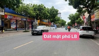 CẦN BÁN NHÀ MẶT PHỐ THẠCH BÀN LONG BIÊN HÀ NỘI.
