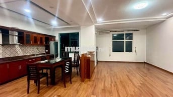Cho thuê chung cư 15-17 Ngọc Khánh giá siêu rẻ