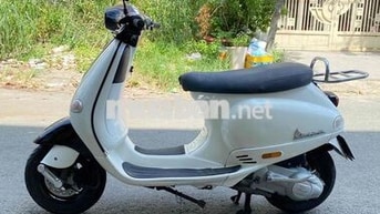 Piaggio Vespa ET8 150 Trắng 150cc