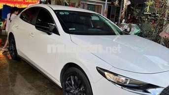 Mazda Mazda 3 Luxury 2024 Trắng 60967 km