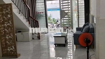 Nhà ngang lớn 4m5 đường âu dương lân quận 8 - hẻm xe hơi - giá 4.68 tỷ