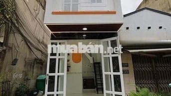 CHÍNH CHỦ KẸT TIỀN BÁN CĂN NHÀ NHỎ HẺM XE HƠI Ở QUẬN 8