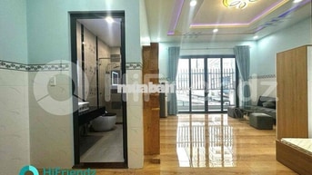 STUDIO BAN CÔNG TÁCH BẾP NGAY KẾ BÊN ĐẦM SEN - SVĐ PHÚ THỌ