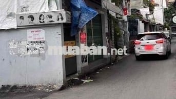 Cho thuê nhà mt hẻm xe hơi tiênn kinh doanh. nơ trang long BT