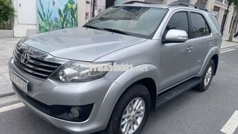 Toyota Fortuner 2013 Bạc