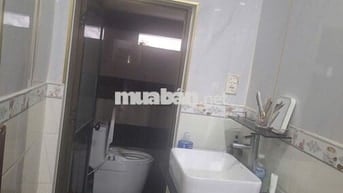 Cho Thuê Nhà Nguyên Căn Gần Chợ Hoà Khánh