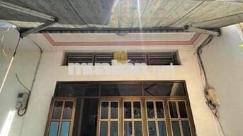 Cho thuê nhà 2 tầng kiệt Hoàng Diệu có nội thất cơ bản