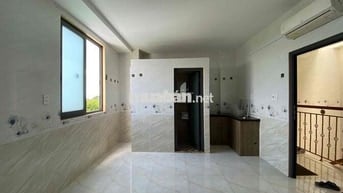 Cho Thuê Studio Cửa Sổ Trời Đón Nắng - Có Máy Lạnh, Tủ Lạnh Như Hình