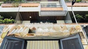 Nhà Phố Có Thang Máy Lê Đức Thọ (4x15m) 3 Lầu 5PN Có Phòng Xông Hơi