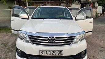 Toyota Fortuner TRD 2015 tu động 1 cầu