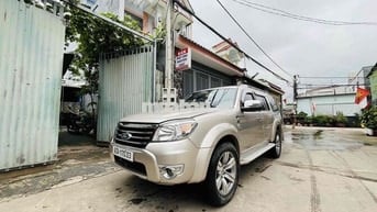 Ford Everest 2011 Số sàn Vàng cát