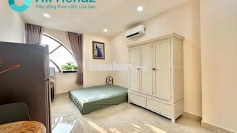 Cho thuê căn hộ cao cấp ngay tại Vạn Phúc - view cửa sổ lớn siêu chill