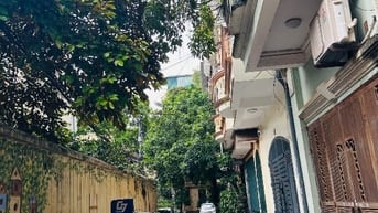 BÁN NHÀ QUAN THỔ ĐỐNG ĐA ĐẸP LONG LANH, XÁCH VA LI VÀO Ở NGAY