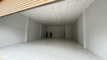 Bán nhà mặt tiền Nguyễn duy Trinh Q9