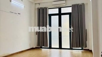Cho thuê Văn Phòng rộng 36m2, mặt tiền đường Bàu Cát 6