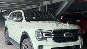 Everest Titanium Platium 2022 cá nhân hoá