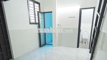 💎 💎 💎 PHÒNG 25M2 TẦNG TRỆT XE HƠI TẬN NƠI GẦN CHỢ GV, ĐHCN GIÁ 4,5TR