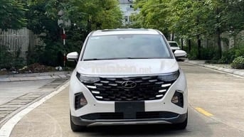 Hyundai Custin 2.0 Cao cấp sản xuất 2023