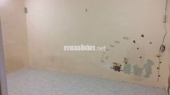 Cho thuê nhà A8 tập thể khương thượng