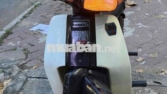 Honda Dream Trắng, Đen Xăng