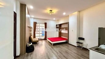Cho Thuê Căn Hộ Cửa Sổ Hệ Tủ Đô Lớn Rộng 35m2 Ngay Toà Nhà Vietell Q10