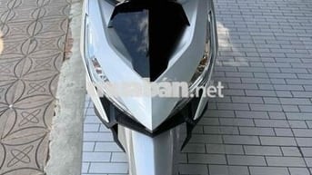 Honda Click Thái 125 Bạc
