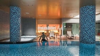 Mặt phố Thợ Nhuộm Hoàn Kiếm 800m2 12 nổi 3 hầm 180 phòng 70 trieu $