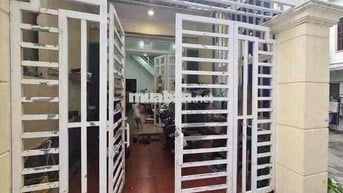 Bán nhà Phạm Thế Hiển cầu Nguyễn Văn Cừ Quận 8. 65m2 - 2 Tầng - 3 PN