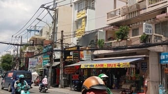 MẶT TIỀN LÊ QUANG ĐỊNH - GẦN CHỢ BÀ CHIỂU- GIÁ 25 TỶ.