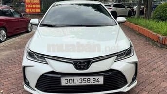 Toyota Altis 1.8V 2023 Trắng siêu đẹp