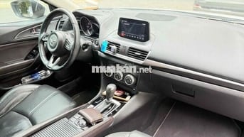 Mazda Mazda 3 Trắng Tự động