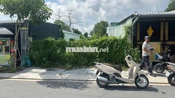 Chủ ngộp quá bán lỗ 182m2(5x36)-900tr phố Trần Tử Bình huyện Củ Chishr