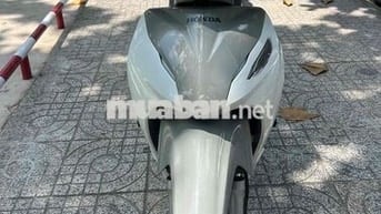 Honda Wave A 2024 Trắng xám