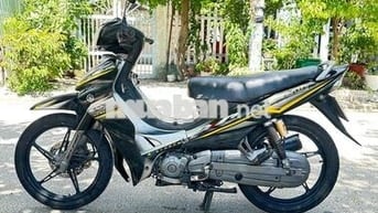 Yamaha Jupiter Gravita Đen vàng