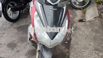 Honda Air Blade Đỏ Hư hỏng