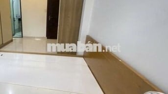 Cho thuê nguyên tầng p hoà hưng q10 có sân thượng
