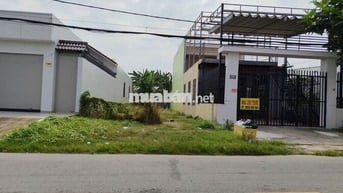 Bán Lô Đất 200m2 Gần Ngã Tư An Bình Giá Chỉ 600tr, Sổ Hồng Riêng