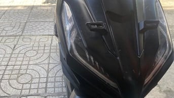 Cần bán xe Vario màu đen nhám 
