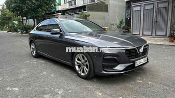 VinFast Lux A2.0 Plus 2020 Xám Tự động