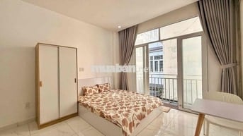 Cho thuê phòng trọ balcony mới 100% ngay ĐH Văn Lang - chợ Bà Chiểu
