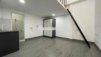 Phòng Q12 , Đối Diện CVPM, Gác máy lạnh, rộng 30m2