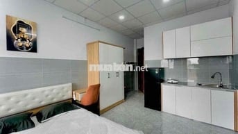 🔥Căn Hộ - Studio - Ban Công - Mới - Thang Máy - Ngay ĐH : Văng Lang 3