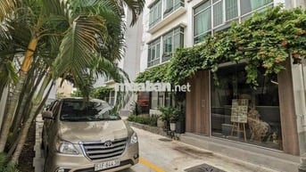 Căn Hộ Trệt: Sân Vườn, 120m², 4 Vách Biệt Lập Không Chung Tường